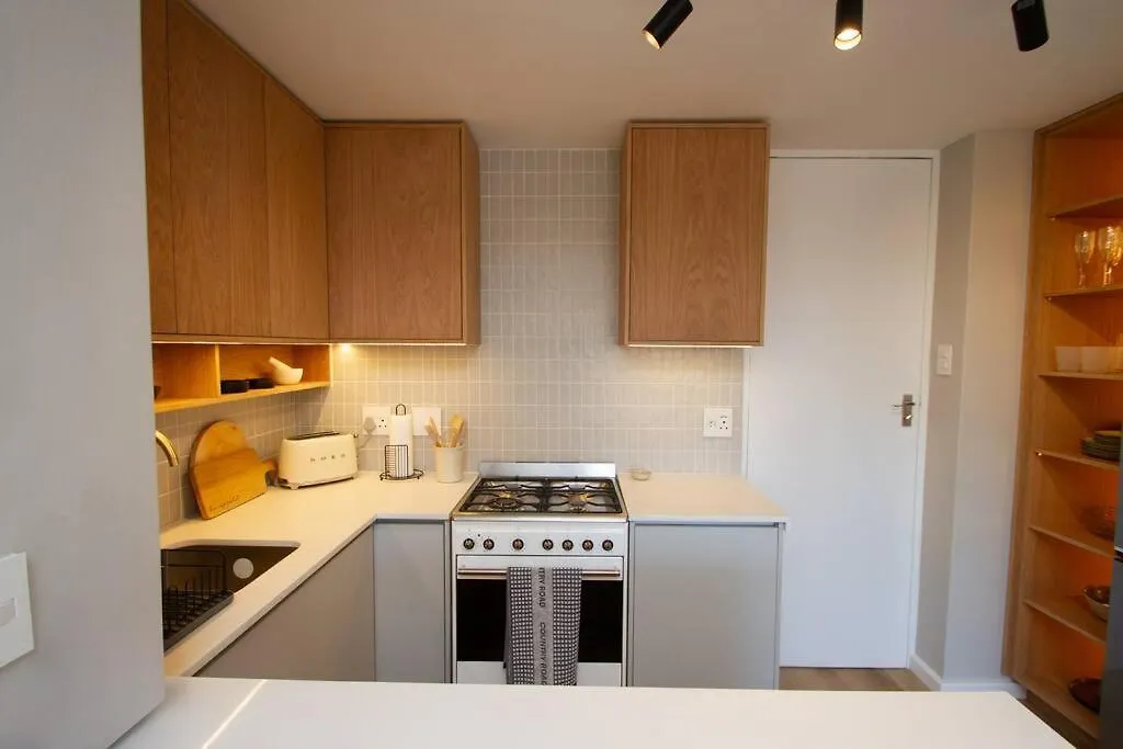 Seabreeze Apartment Cape Town